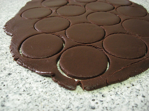 Biscoitos de chocolate recheados