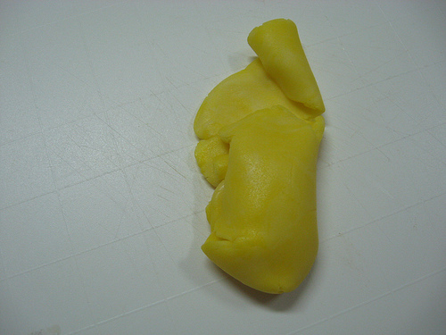 Pasta americana: Tingindo