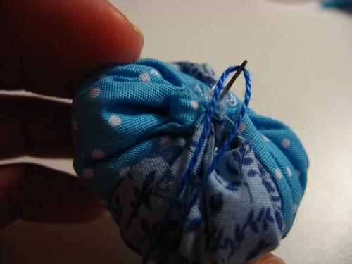 Mini almofada de alfinetes: Finalizando